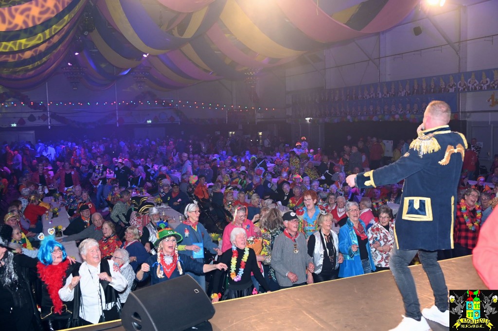 ../Images/Senioren carnaval 2024 510.jpg